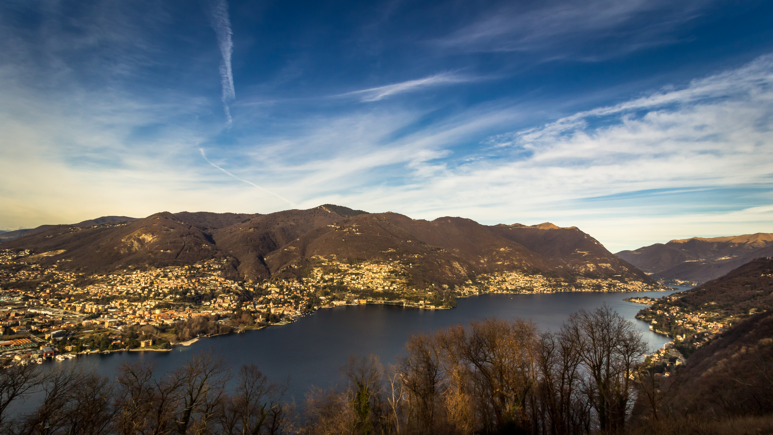 Lake Como Hills