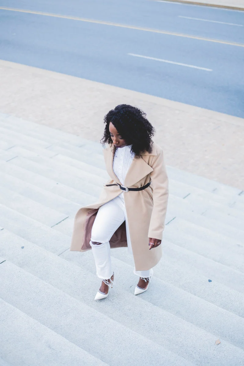 The_Glossier_Tasha_James_Style_Fashion_Blogger_Kim_Kardashian_Camel_Coat_White_Monochromatic_DC-6 copy