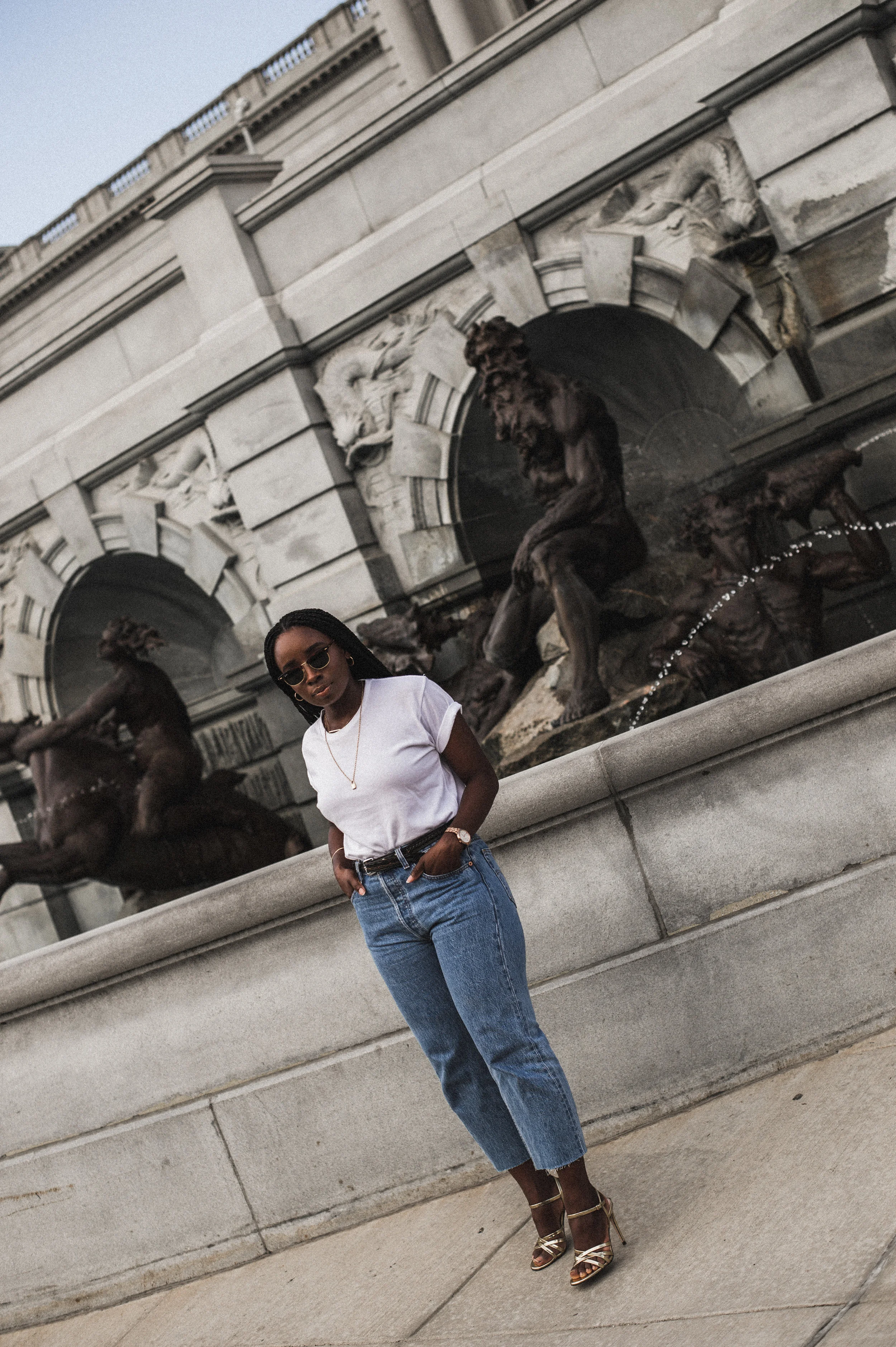 The-Glossier-Levis-Capris-Summer-DC-Blogger-17.jpg