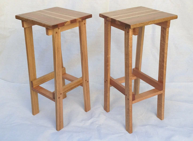 Bar stool 1.jpg