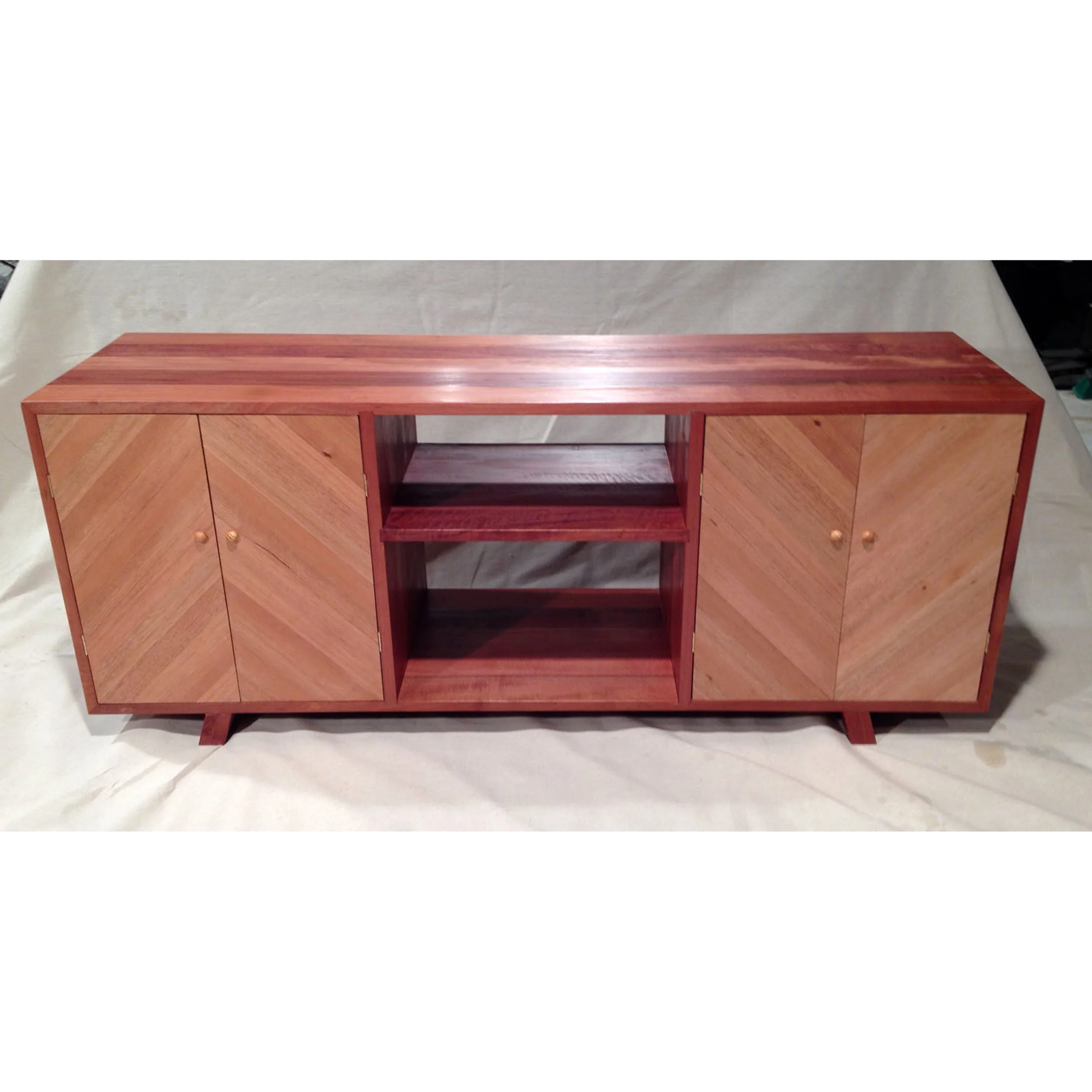 TV Cabinet - thumb.jpg