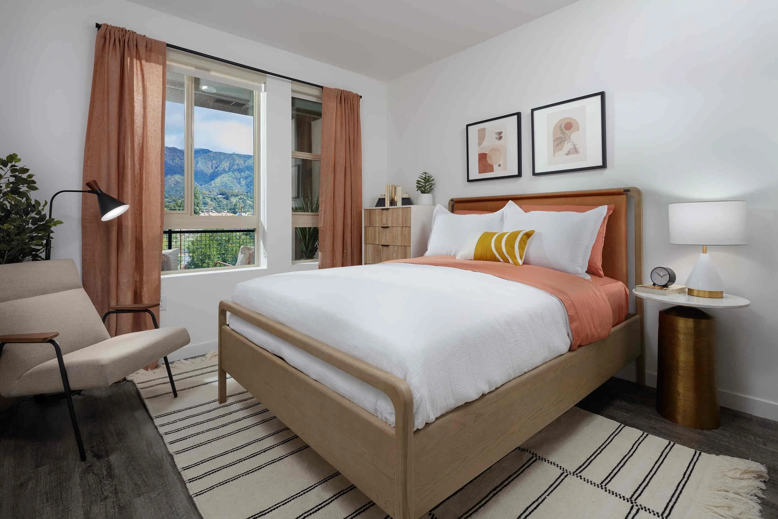 bedroom_rm471.jpg