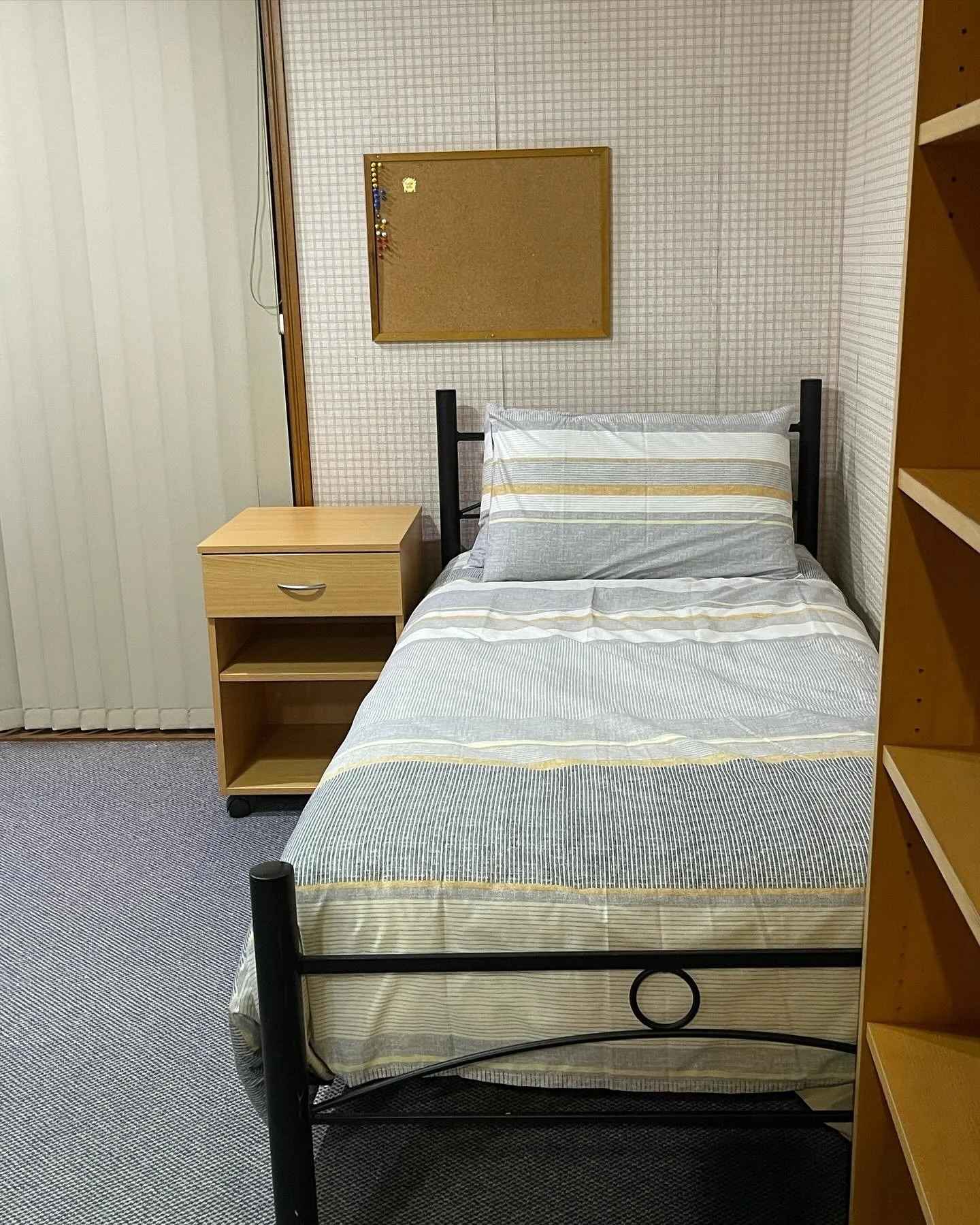 Troughton House ready for yet another Griffith research higher degree candidate! Fresh new room to welcome our new resident. 🎉