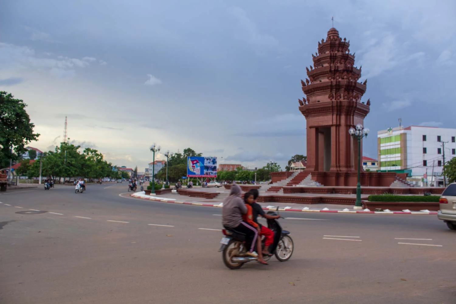 Cambodia - Kampong Chhnang--2018-1.jpg