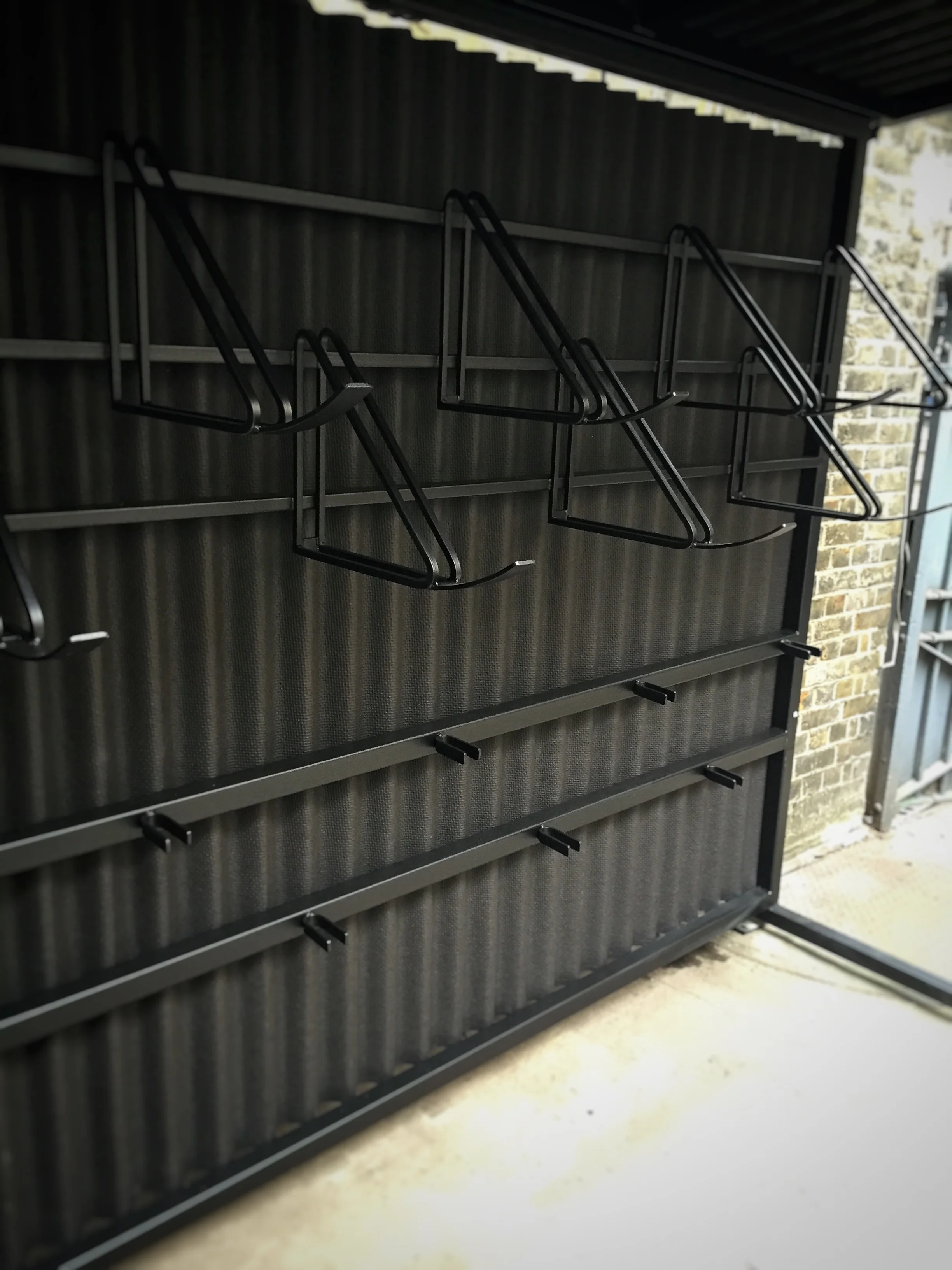  hanging wheel mount brackets 