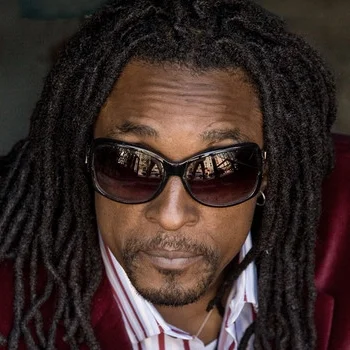 Bernard Fowler