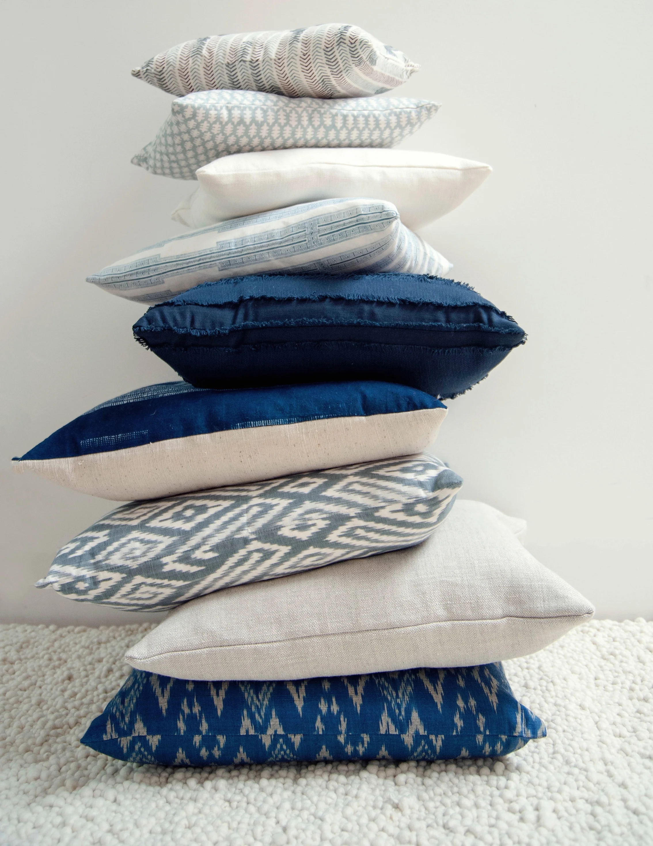 pillow%2Bpile.jpg