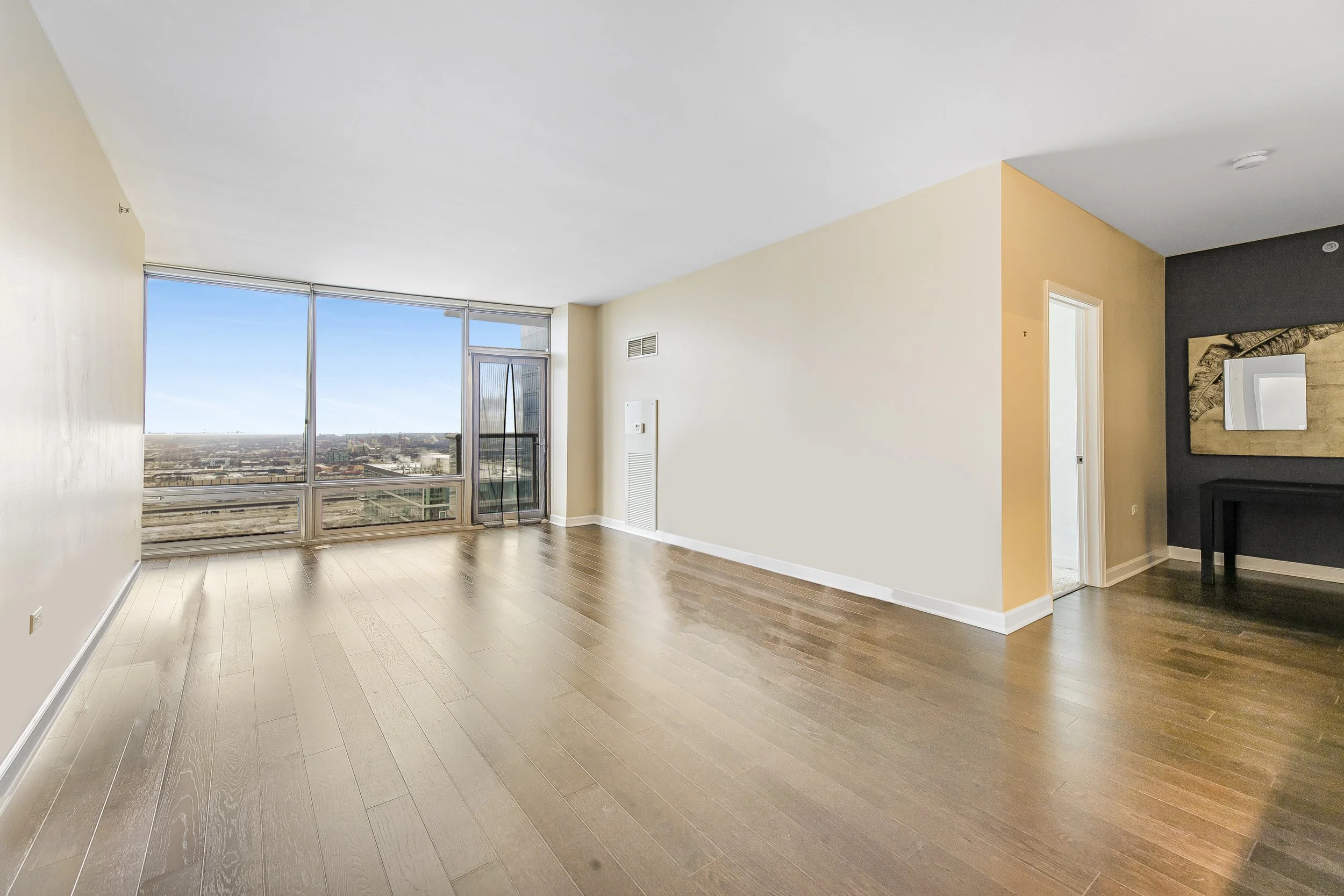 South Loop Real Estate for Sale 100 E 14th St Unit 3009 2 Bed + Den