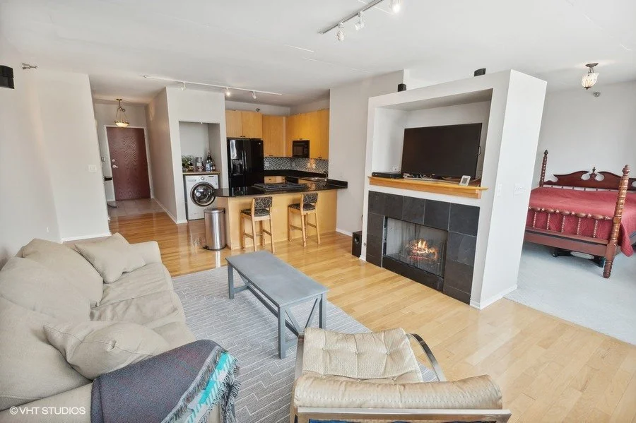 South Loop Real Estate for Sale | 701 S Wells St Unit 1103 | 1 Bed 1 Bath
