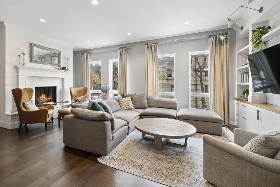 What Buyers and Sellers Are Doing Differently in Chicago Right Now (and Why It Matters in 2026)