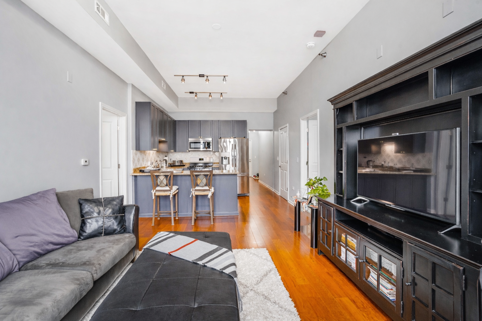 living edit2 (1).png