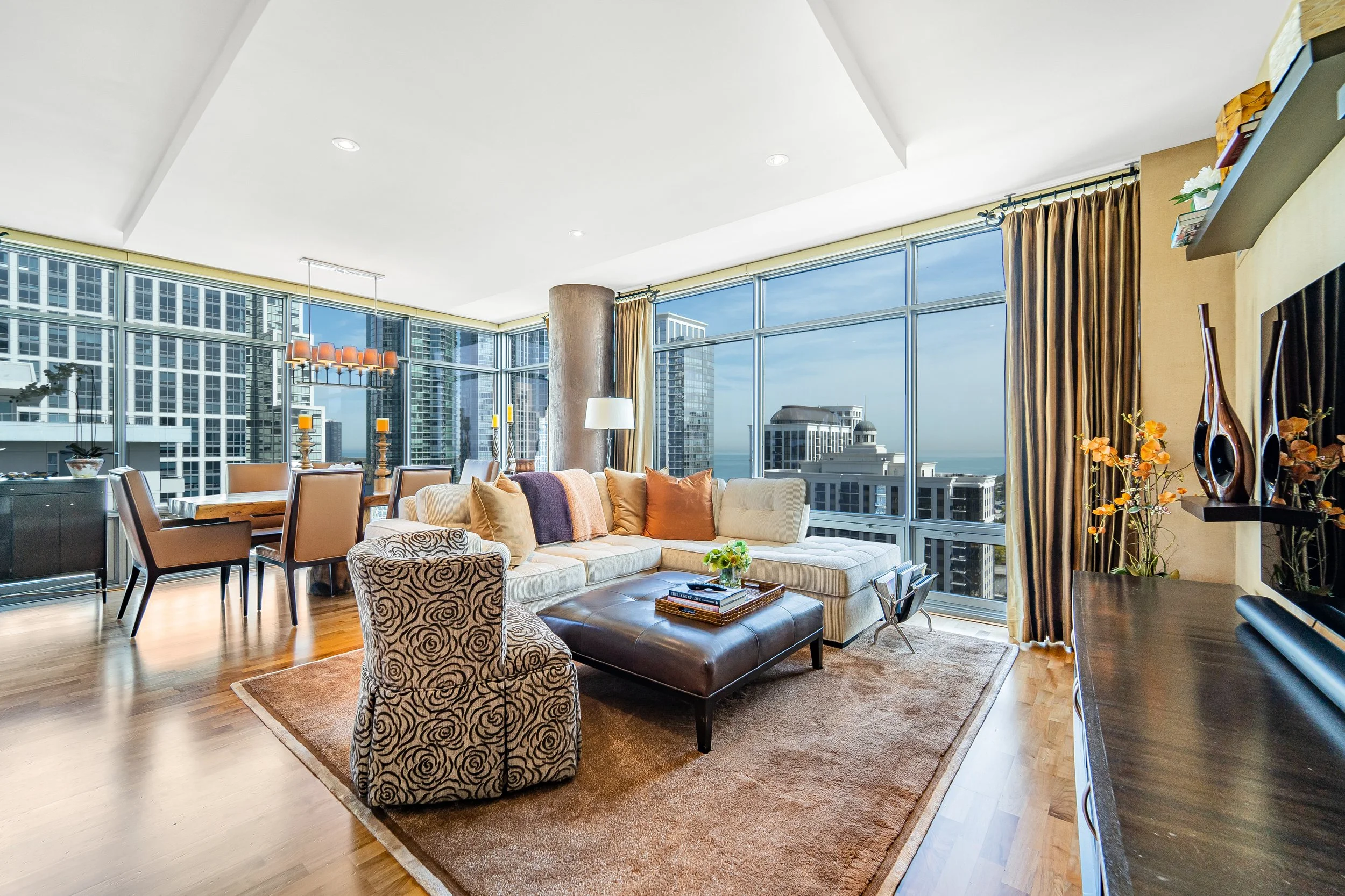 Panoramic Skyline Living: 100 E. 14th St. #2201