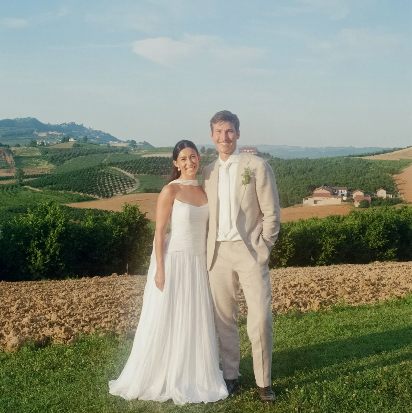 The most darling couple in the Piemonte region that day, at @casascaparone, on one of the most beautiful hills we&rsquo;ve been lucky to enjoy.