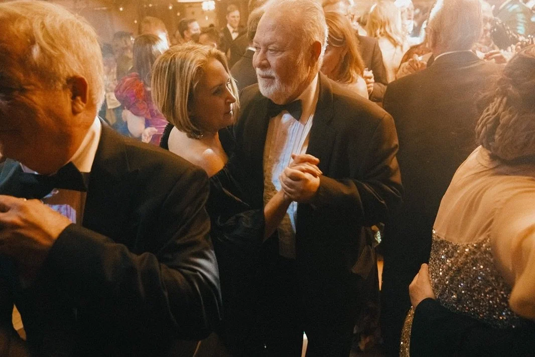 Fiesta.

with @mg_bodasyalgomas at @campo_anibal