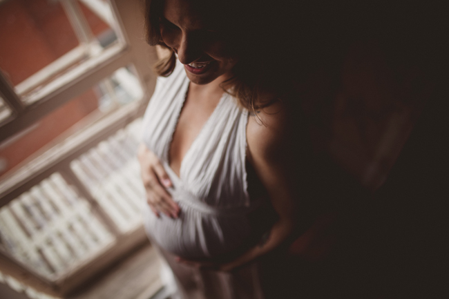 expecting motherhood denver photography maternity 