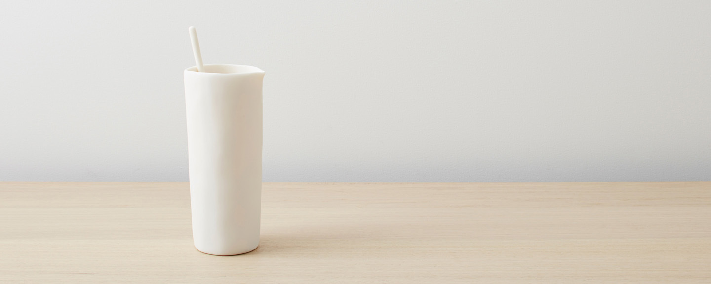 Resin pitcher and swivel stick, Homenature