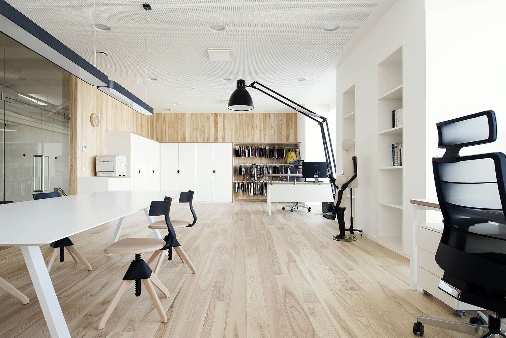 Z North Studio - Commercial & Residential Interior Design - Office - zn-s (29).jpg