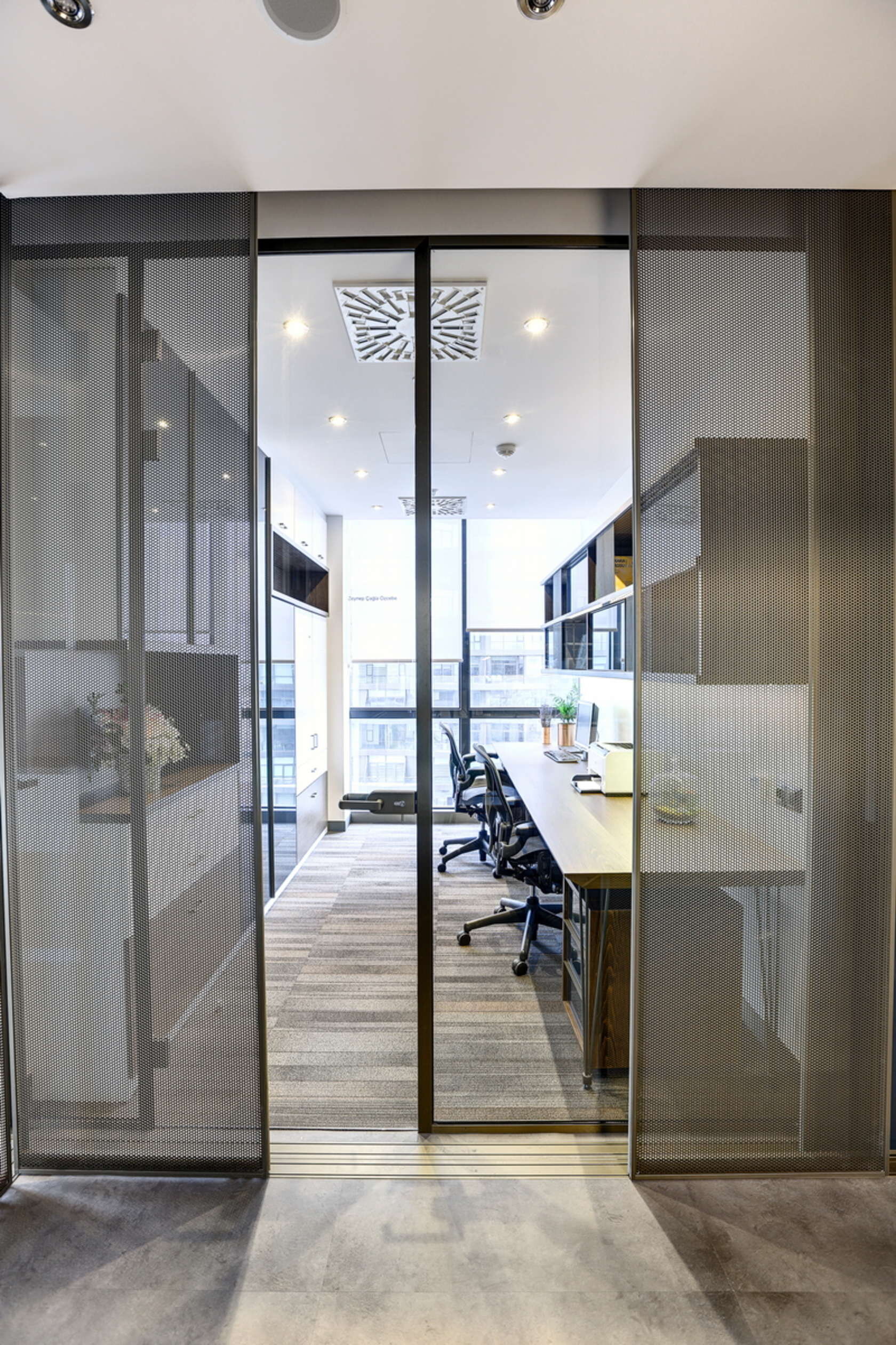Z North Studio - Commercial & Residential Interior Design - Office - zn-s (55).jpg