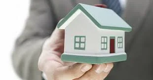 Refinance Mortgage Loans Homeowners looking to decrease their interest rate may consider refinancing. A refinance calls for the homeowner to obtain another mortgage loan. Those funds are then used to pay off the original mortgage loan and the homeowner has the terms of the new mortgage. Depending on your situation a refinance loan could be a great option. Along with decreasing your interest rate, refinance loans can also help you switch from an ARM to a FRM, and in some cases reducing your loan term, monthly payment or even provide funds for much needed home repairs. 