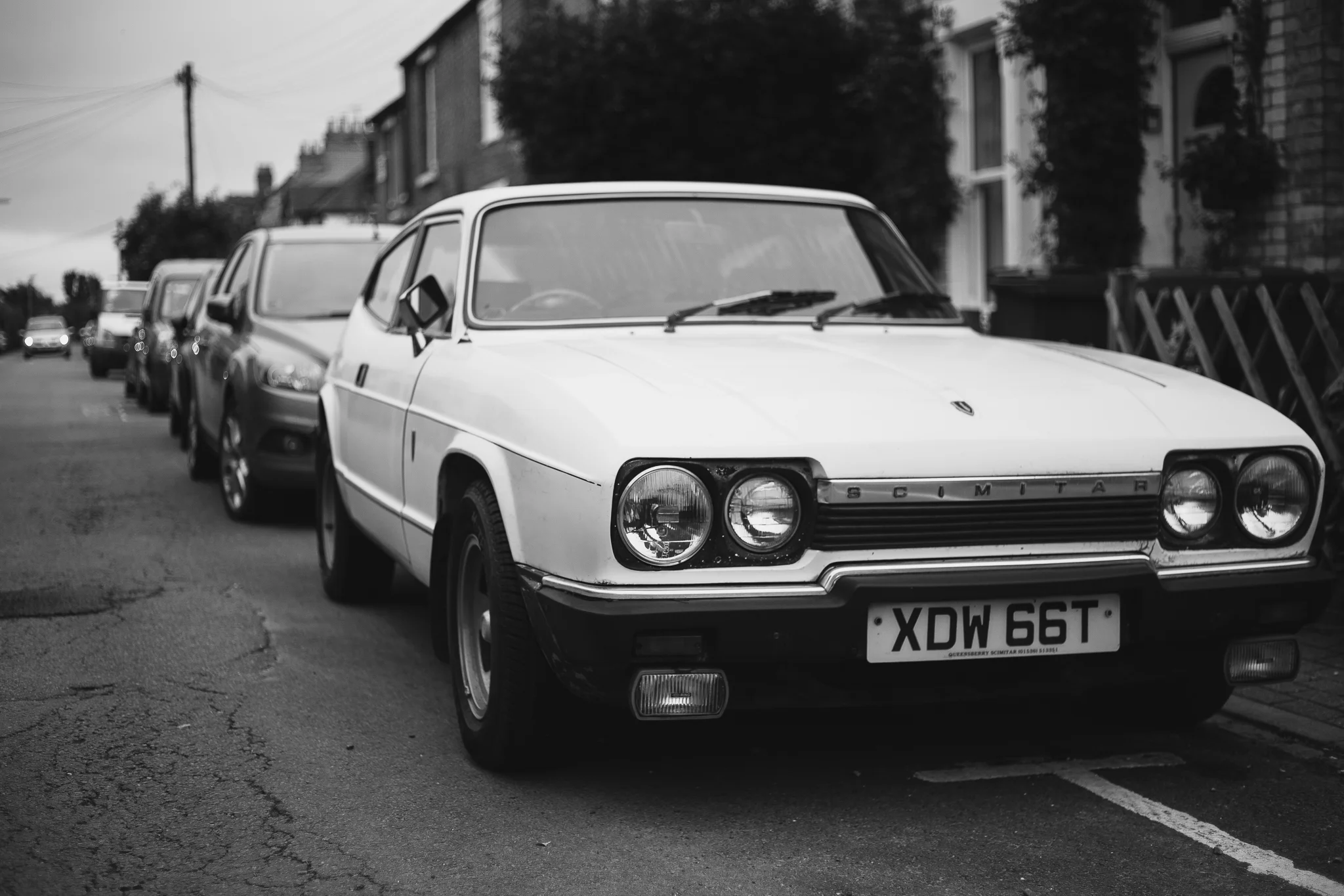 The Reliant Scimitar looks like a small, shooting-brake cousin of the Ford Capri