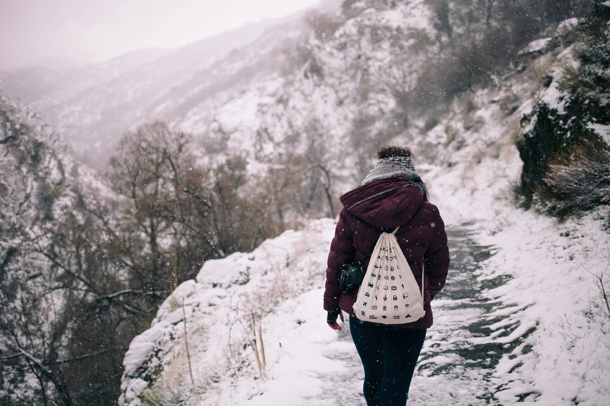 Hiking the Vereda de la Estrella in the winter with Aisling was quite a different experience!