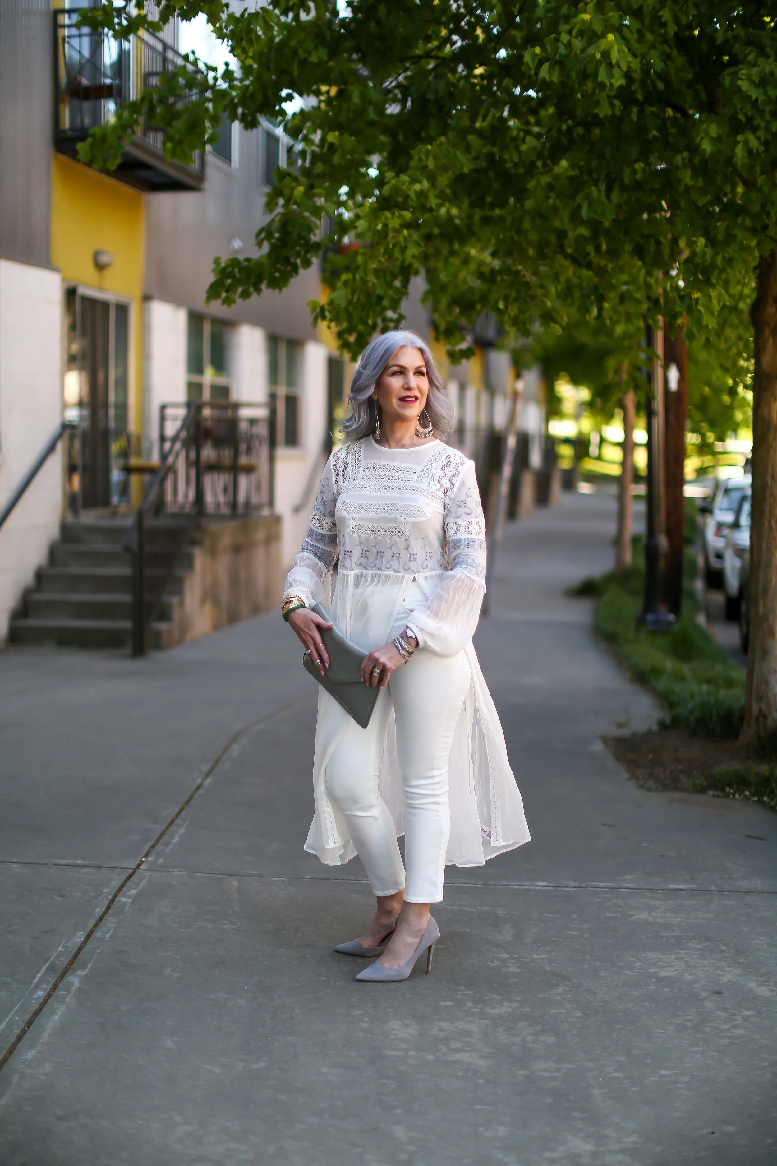 TheSilverStylist-4-20-18-white-10.jpg