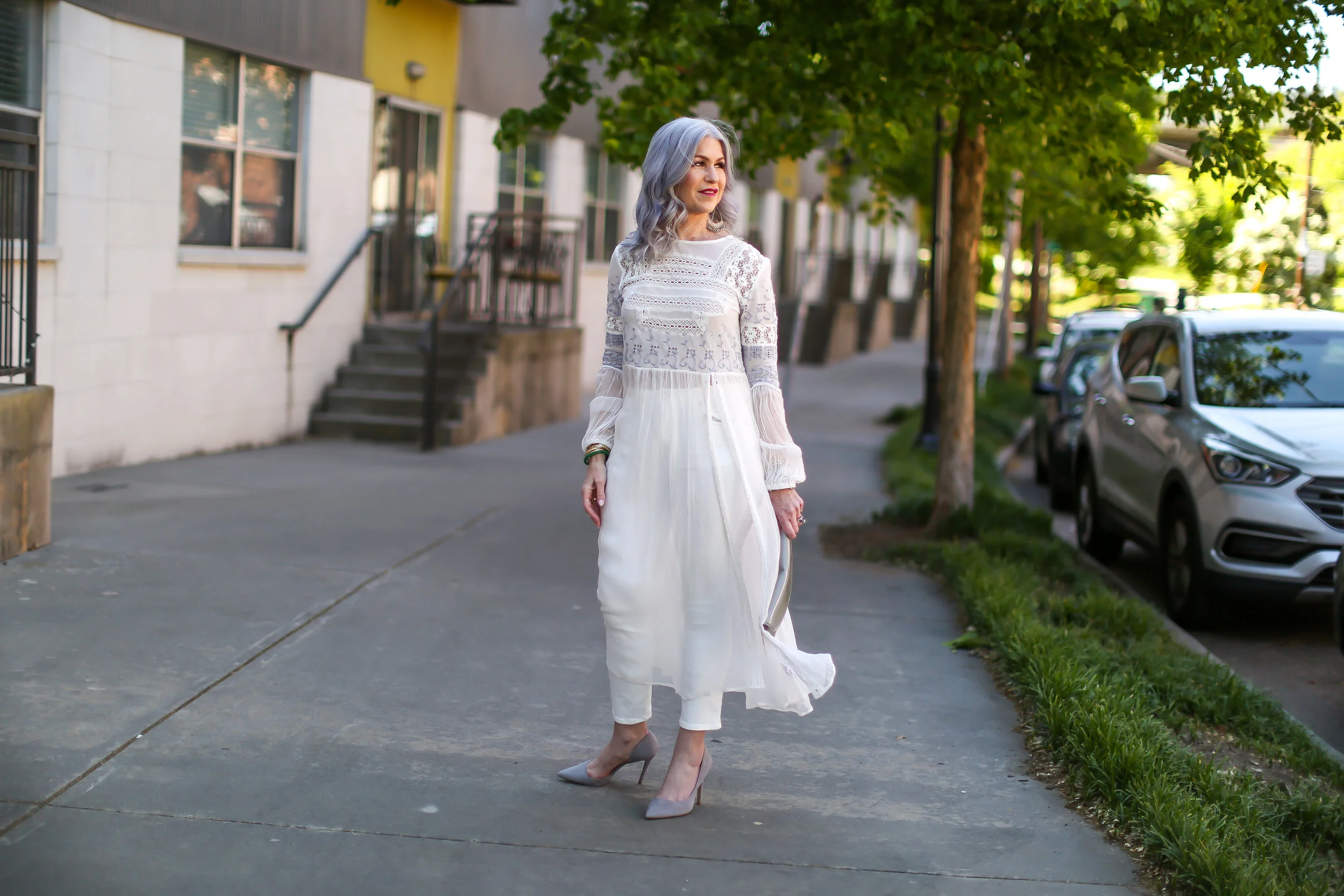 TheSilverStylist-4-20-18-white-26.jpg