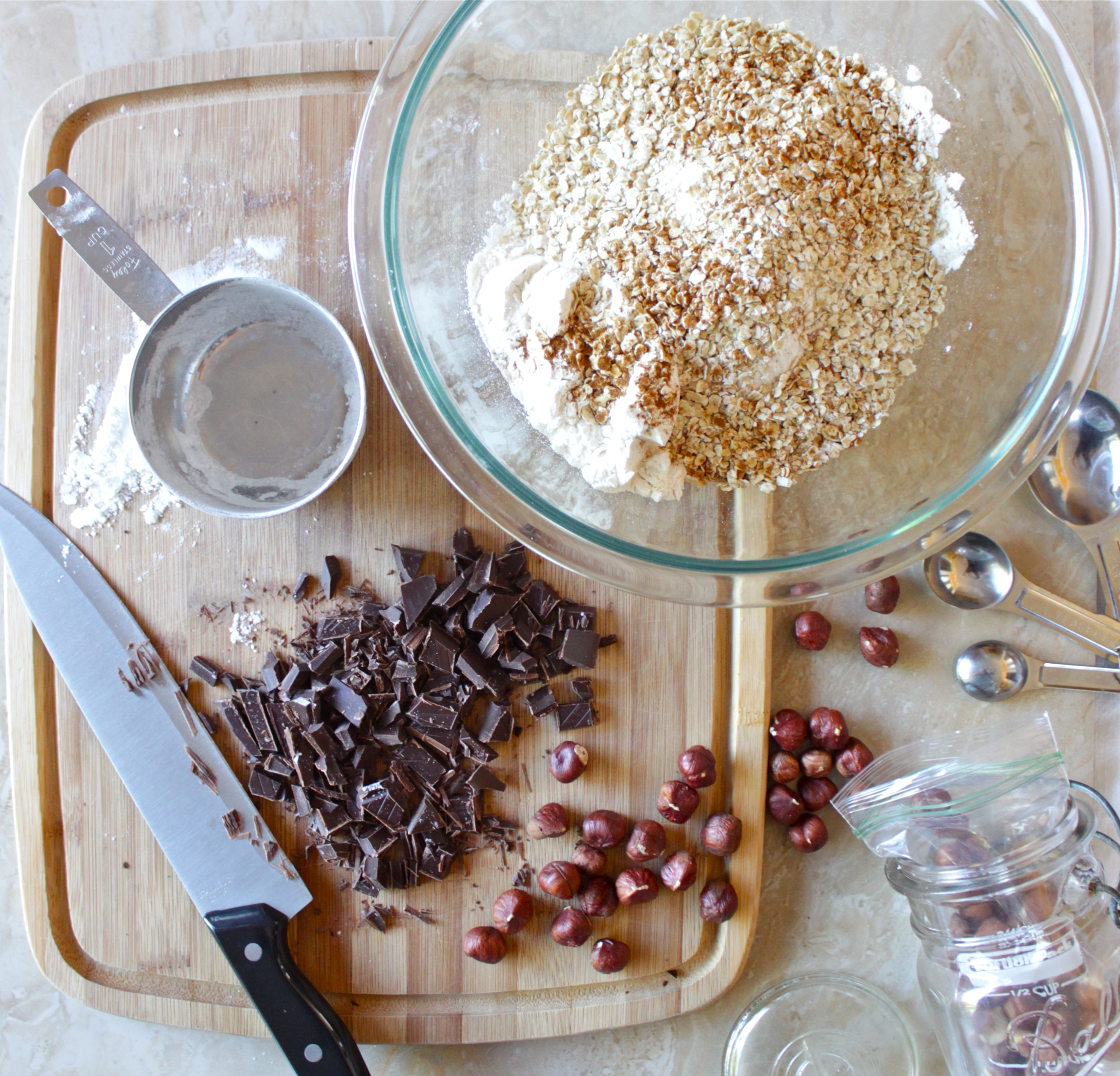 chocolate hazelnut scones_1.jpg