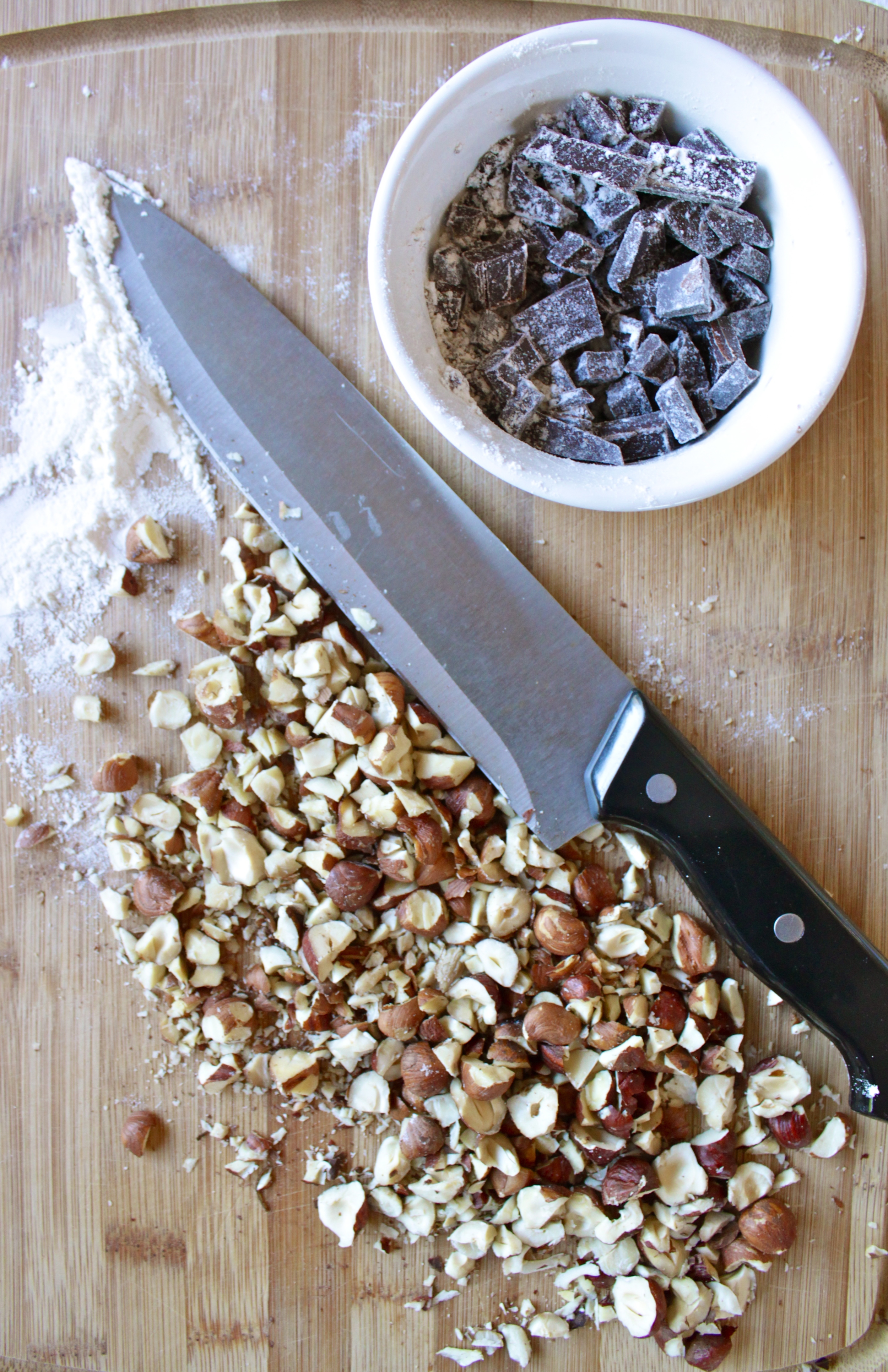 chocolate hazelnut scones_2.jpg