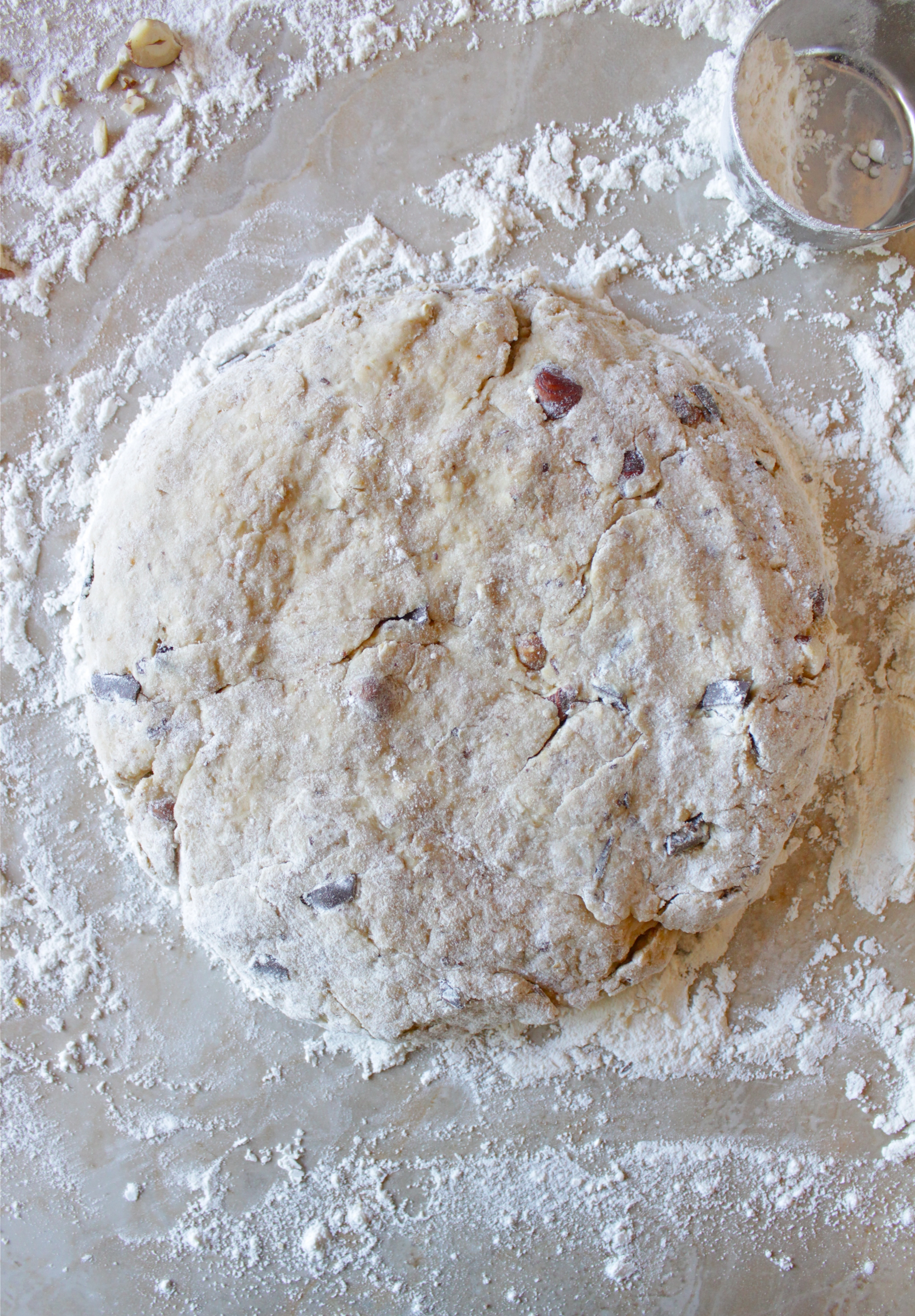 chocolate hazelnut scones_5.jpg