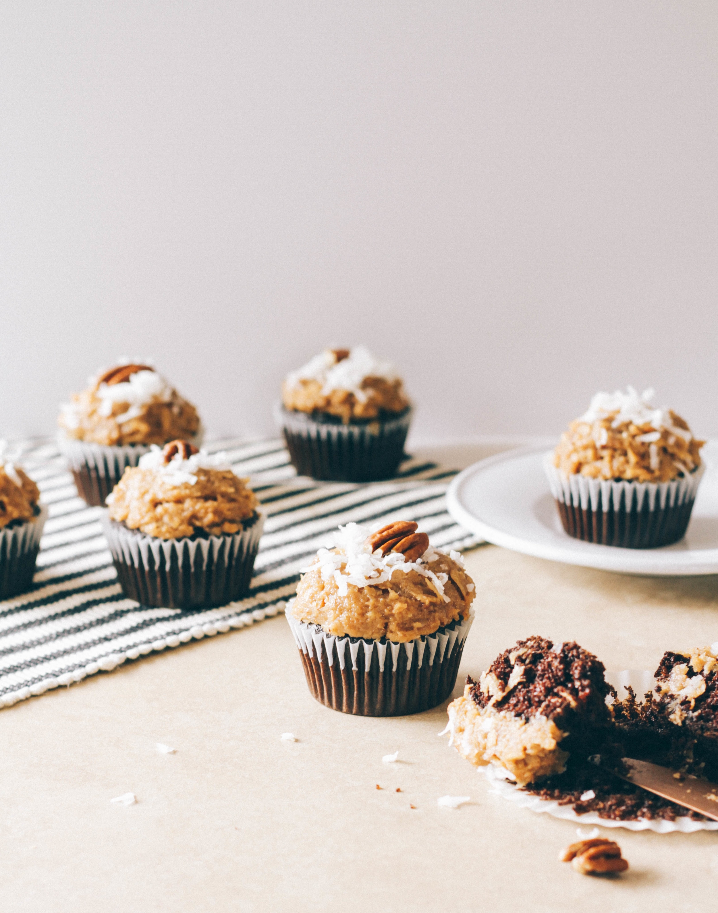 german chocolate cupcakes-quinnsplace_12.jpg