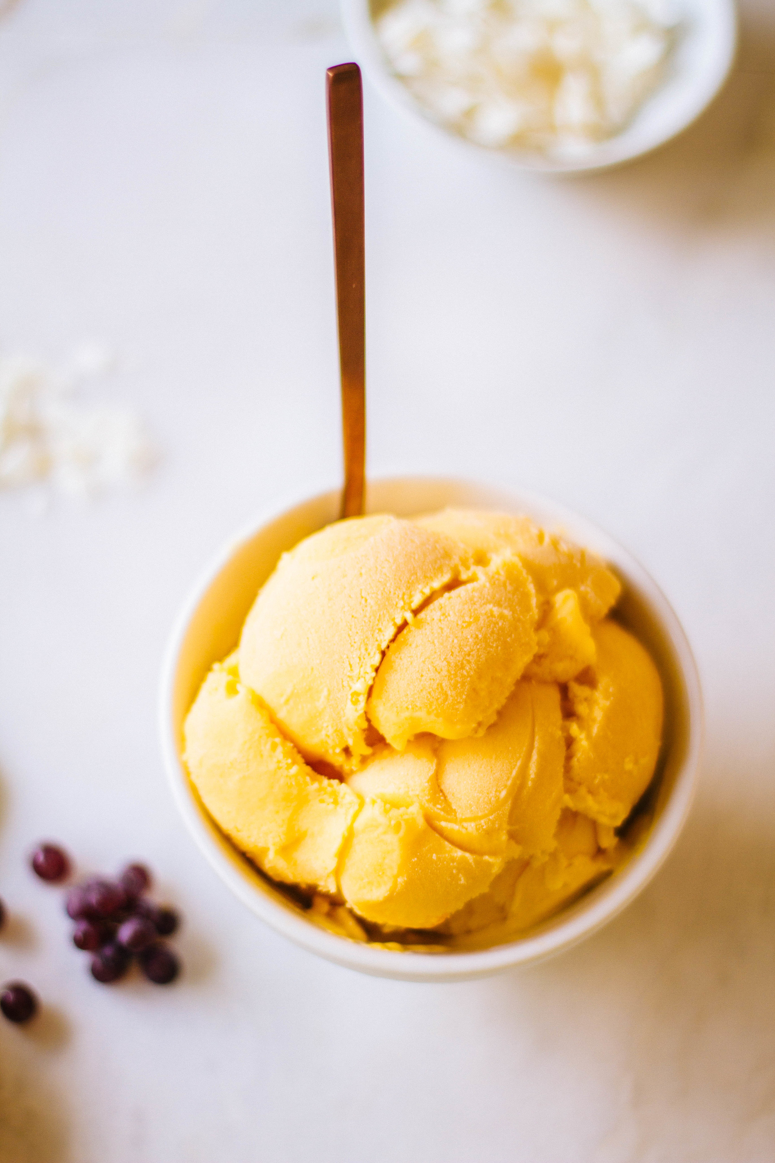 Champagne Mango Ice Cream_3.jpg