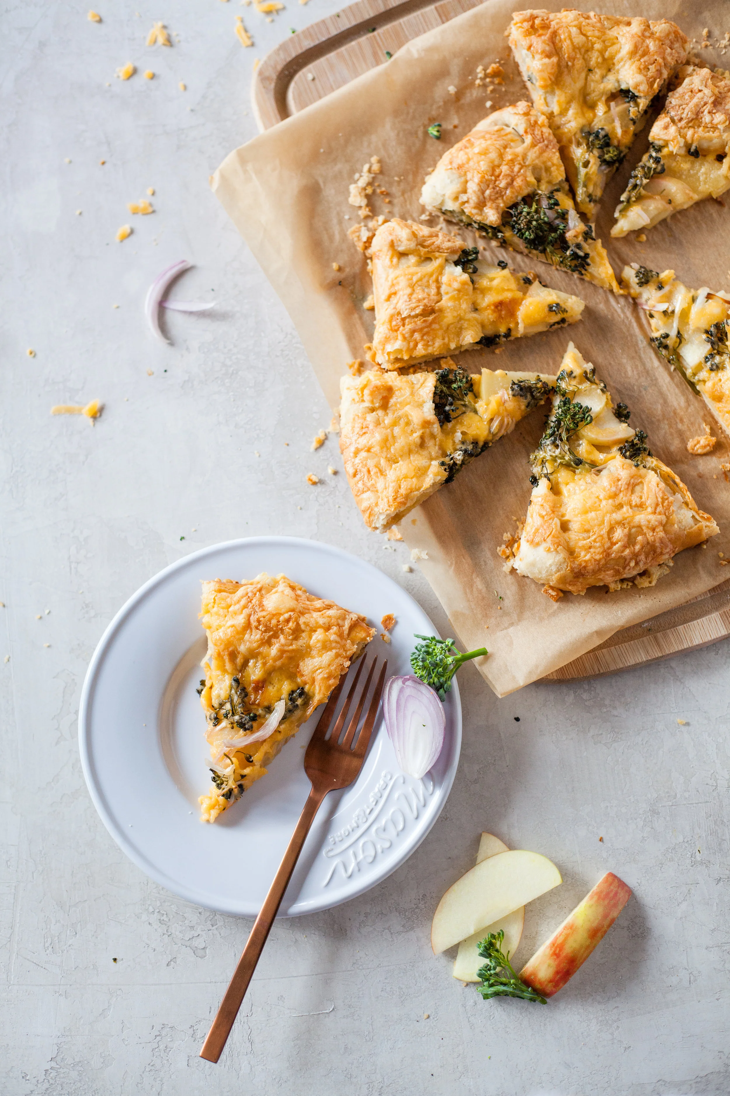 AppleCheddarBroccoliniGalette_QuinnsPlace-25.jpg