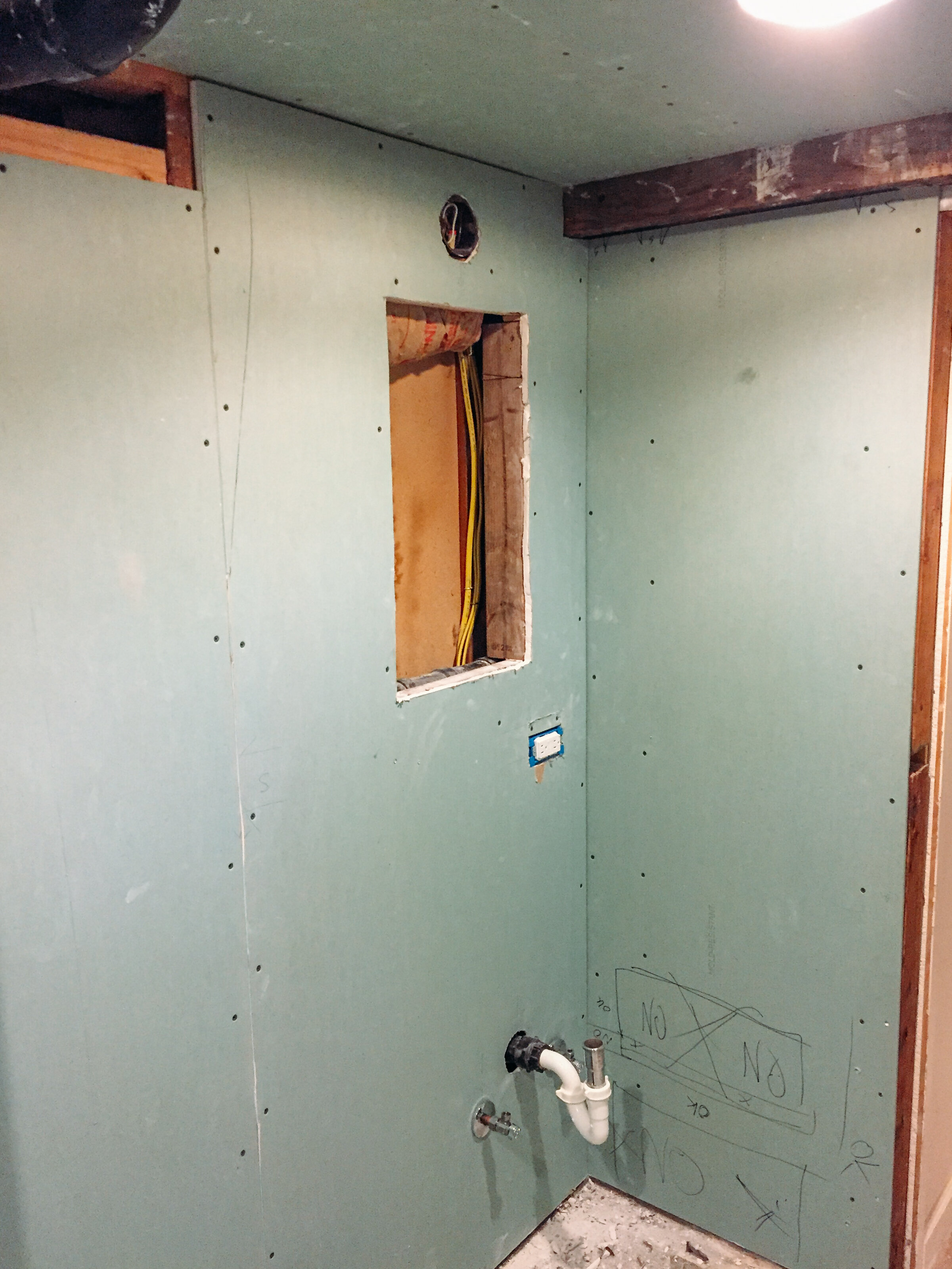 Basement-Bathroom-Renovation-2019_QuinnsPlace-32.jpg