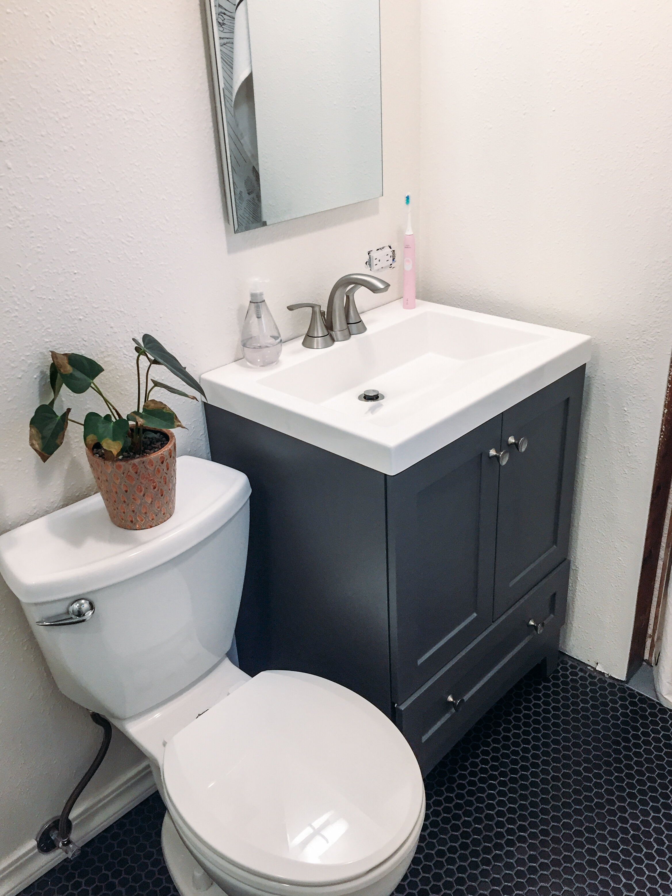 Basement-Bathroom-Renovation-2019_QuinnsPlace-66.jpg