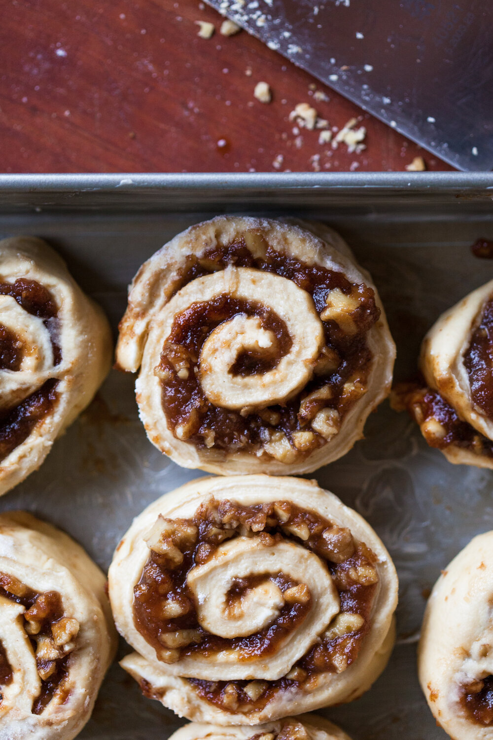 Mascarpone-Caramel-Apple-Butter-Cinnamon-Rolls_QuinnsPlace-14.jpg