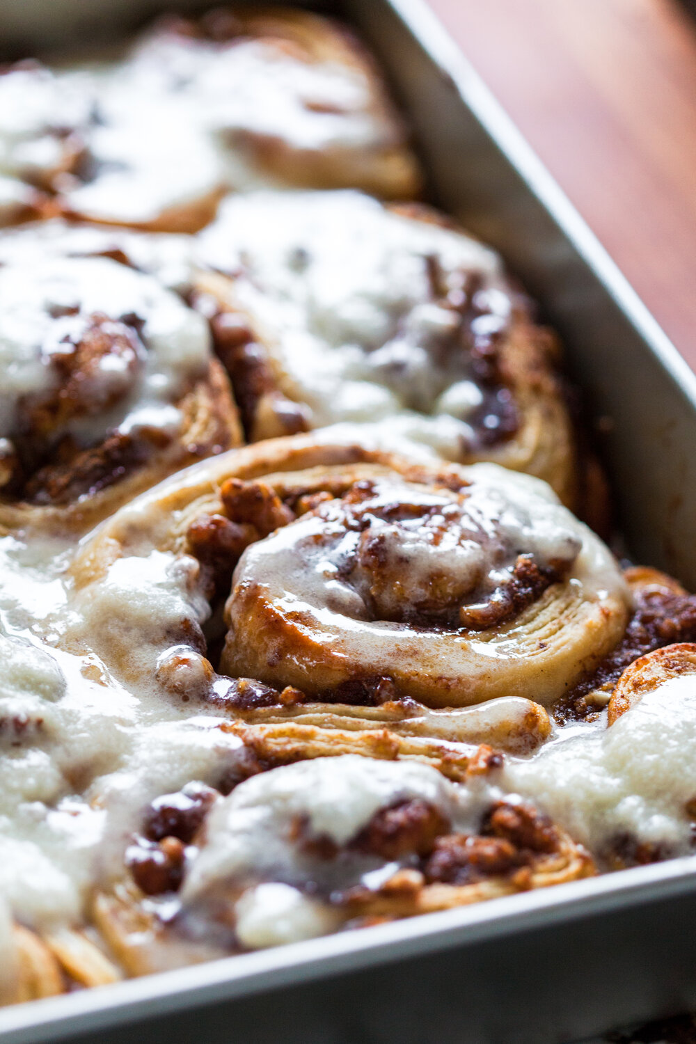 Mascarpone-Caramel-Apple-Butter-Cinnamon-Rolls_QuinnsPlace-25.jpg