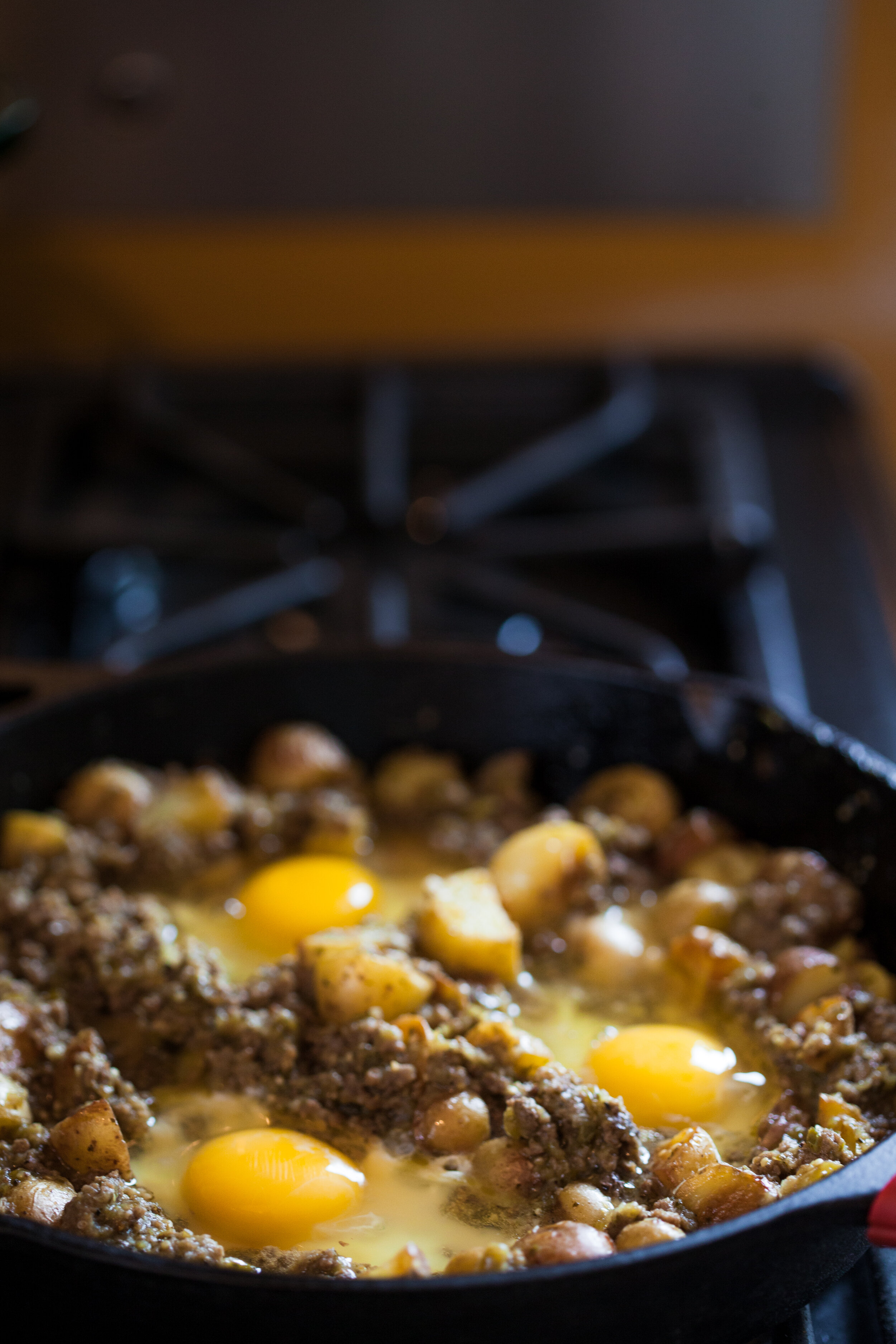 Tomatillo-Beef-Potato-Baked-Eggs_QuinnsPlace-5.jpg