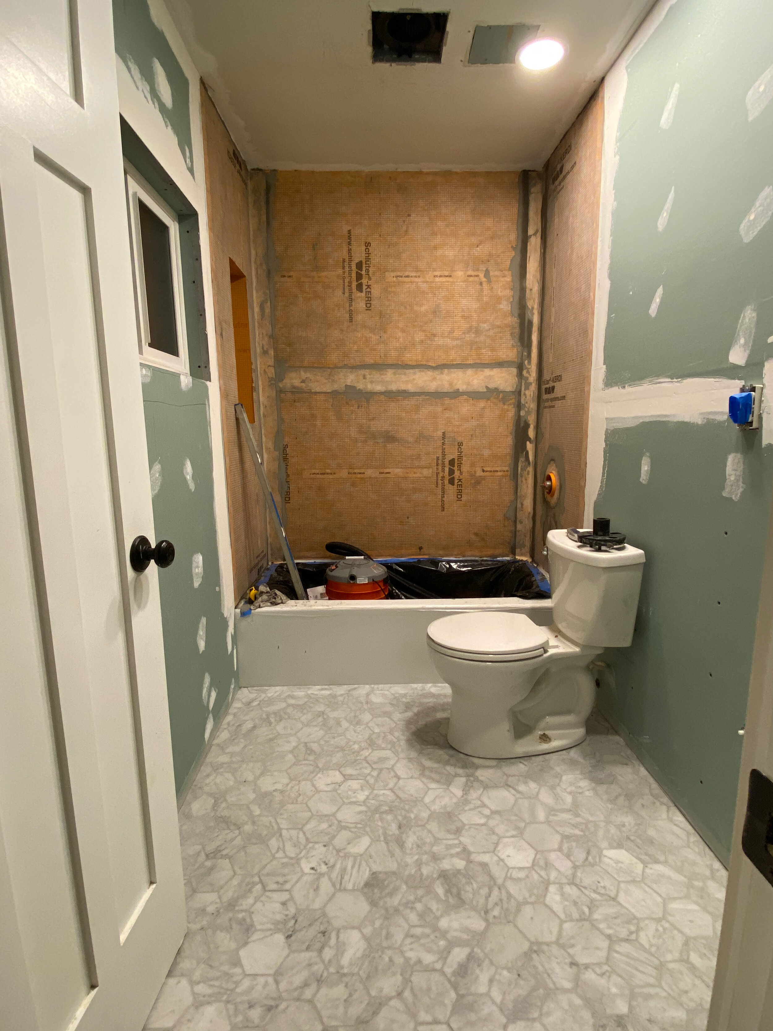 Main-Bathroom-Remodel-Jan2021_QuinnsPlace-17.jpg