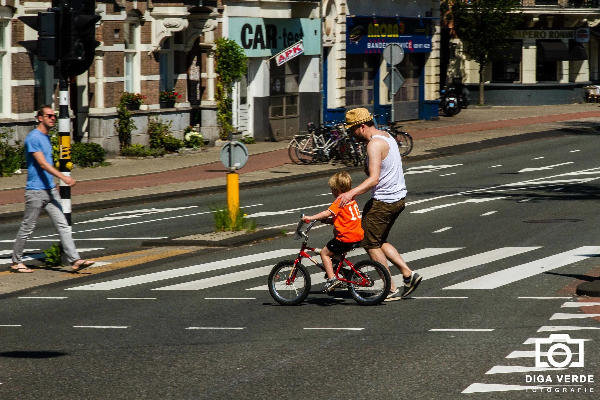 In Amsterdam, slower speeds create better mobility options for kids. Photo credit: Diga Verde.