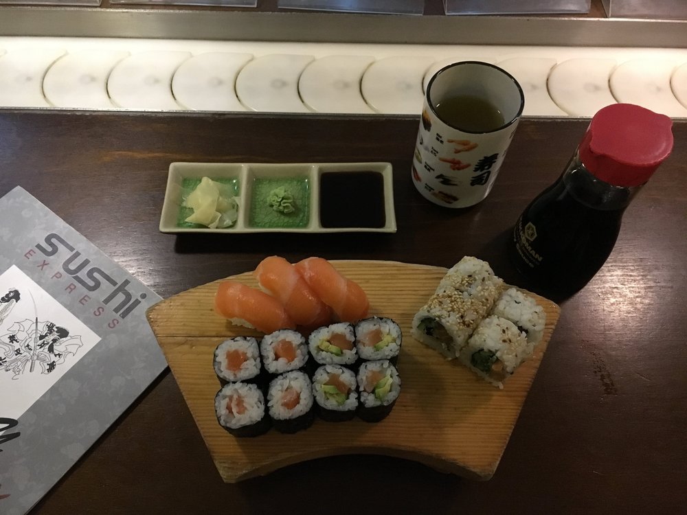 Sushi Express-1.jpeg
