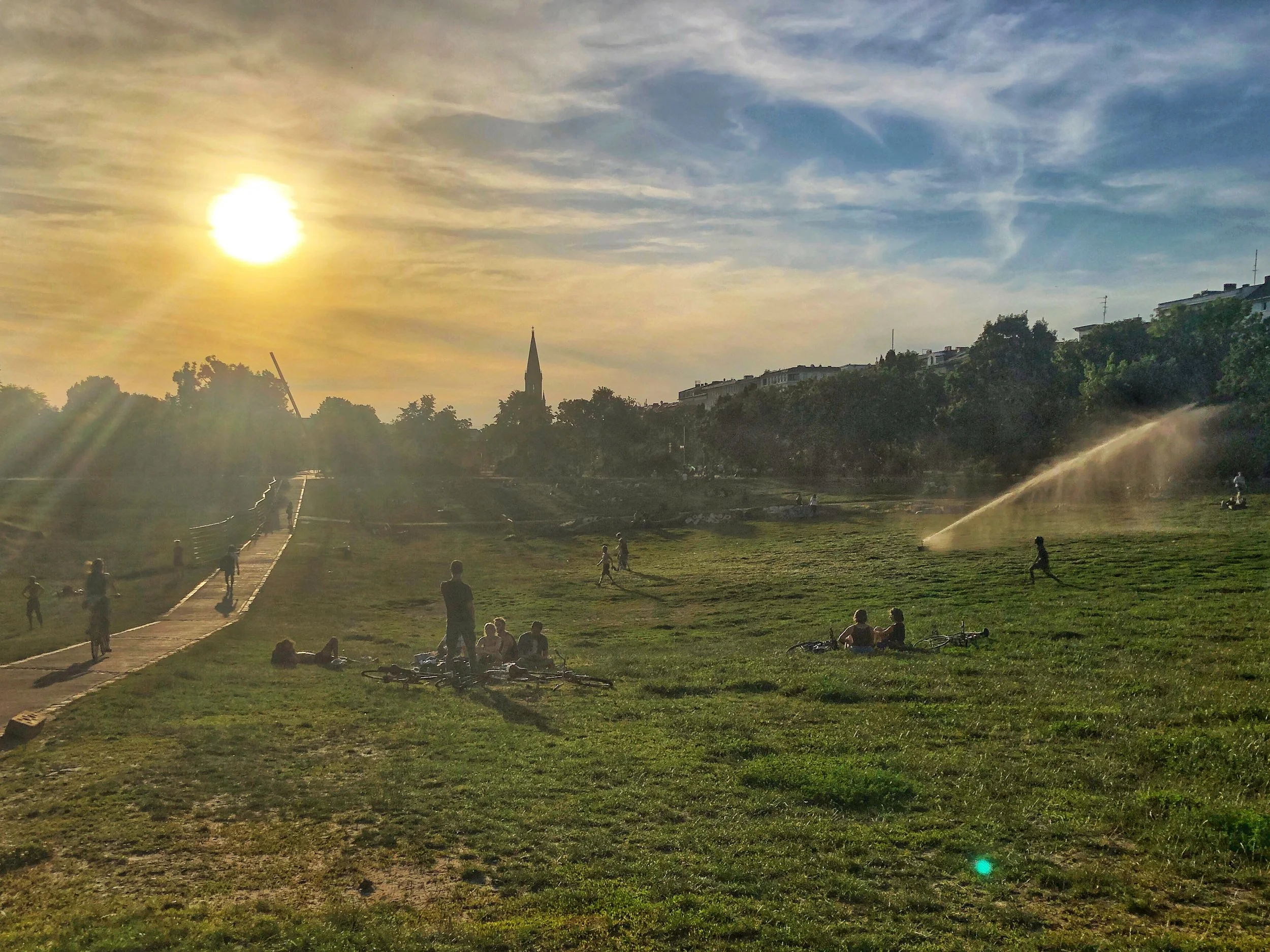 A little valley in the middle of Görli is about 10 degrees cooler than the rest of Berlin!