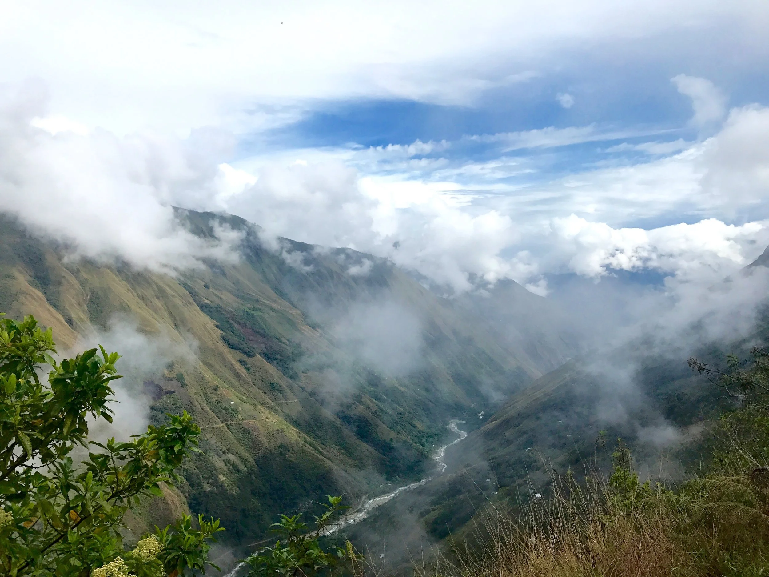 Bienvenidos camping site near the Inca site Llactapata,