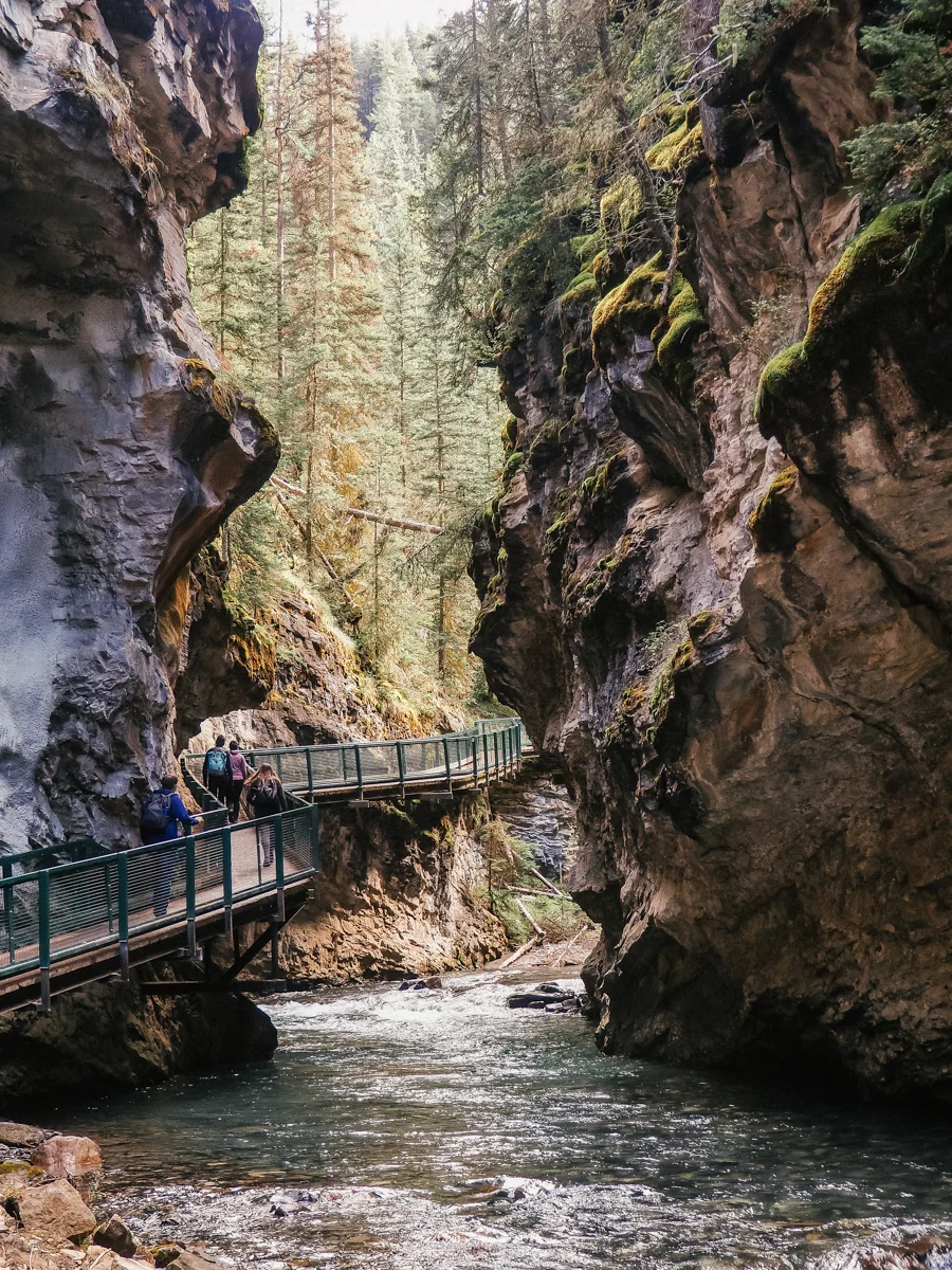 johnstoncanyon_photography_banff_hwii2 (1 of 1).jpg