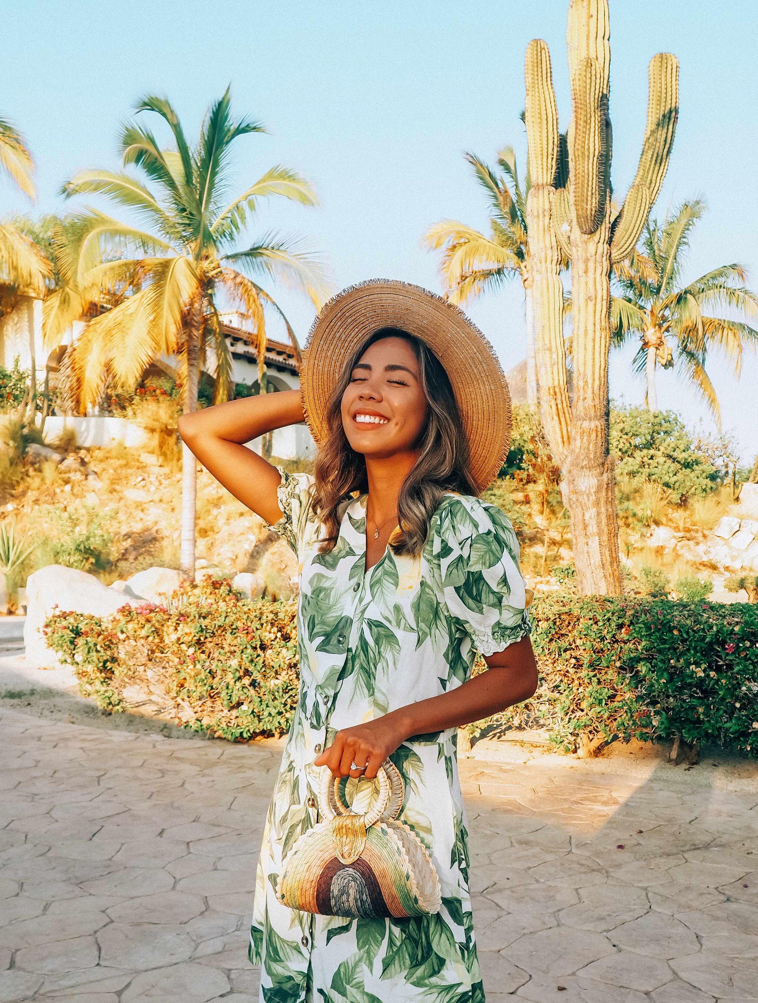 6 Easy Ready To Go Vacation Outfits For Mexico When She Roams