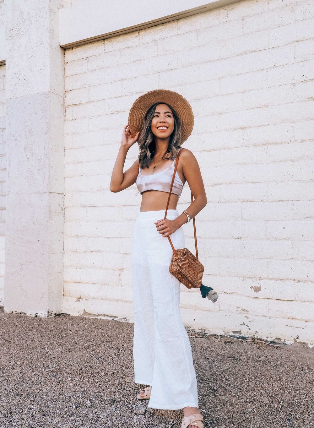 6 Easy, Ready-To-Go Vacation Outfits for Mexico — When She Roams 6 Easy, Ready-To-Go Vacation Outfits For Mexico — When She Roams