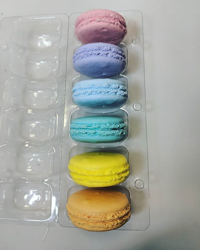 Macaroons are coming together! Who's interested in some? Thinking about selling individuals and sets for a discount!