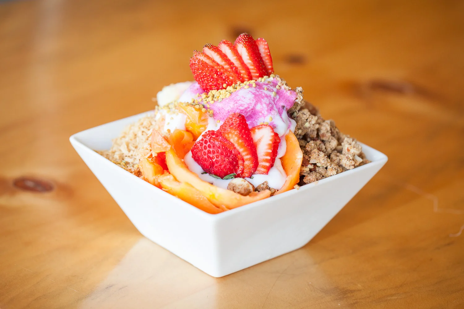vegan-fruit-bowl-maka-by-mana.jpg