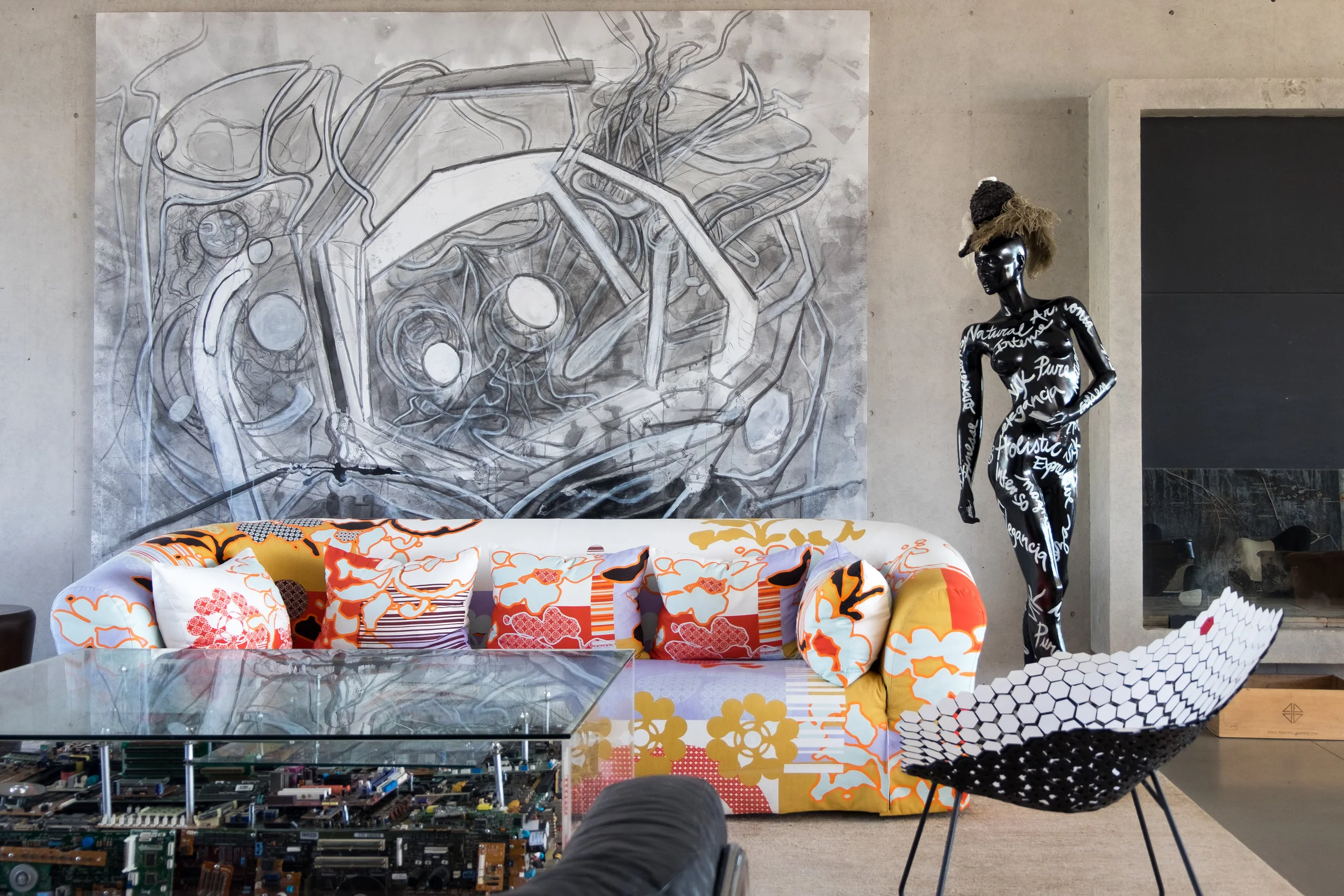 An art filled common area