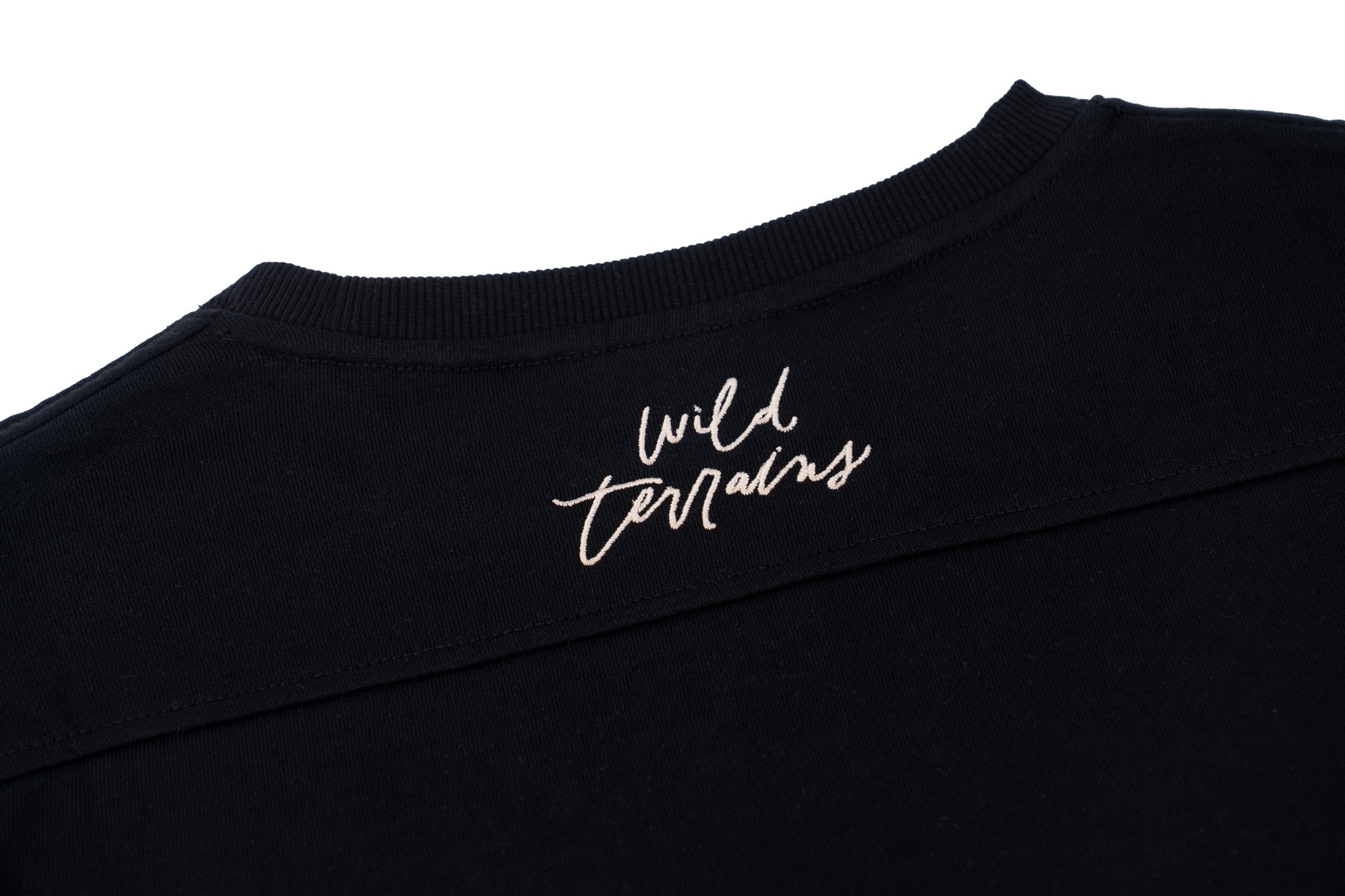 Sweatshirt_4.jpg